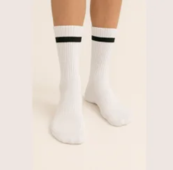 Performance Sport Socks – Moisture-Wicking, Cushioned Athletic Crew & Ankle Socks, Arch Support, Blister Protection, Reinforced Toe & Heel, Breathable Mesh, All Sizes, Unisex, Multicolor Options